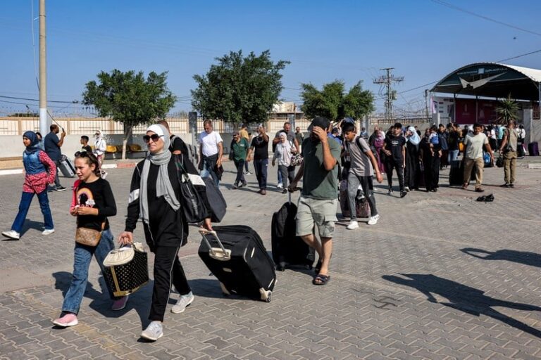 وزارة الخارجية: التصعيد العسكري يعوق ترحيل مغربية عالقة في غزة