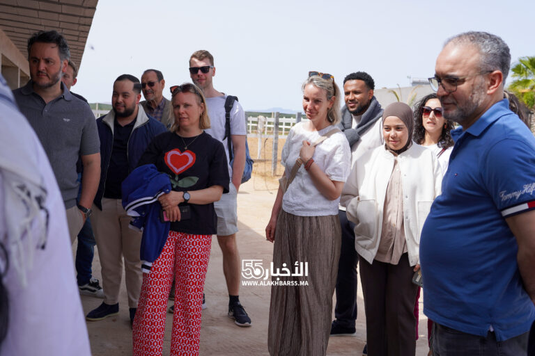 ابنة العروي فايزة بركاني تقيم مأدبة غداء فاخرة على شرف الطاقم الطبي الهولندي وتعرّفهم على سحر الضيعة المغربية ضواحي العروي