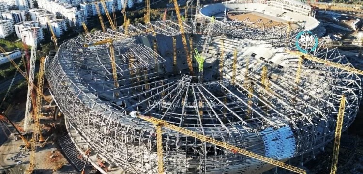 فيديو : ملعب مولاي عبد الله بالرباط