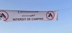 ساكنة الناظور والدريوش يطالبون بالسماح بالتخييم الصيفي على الشواطئ ليلا